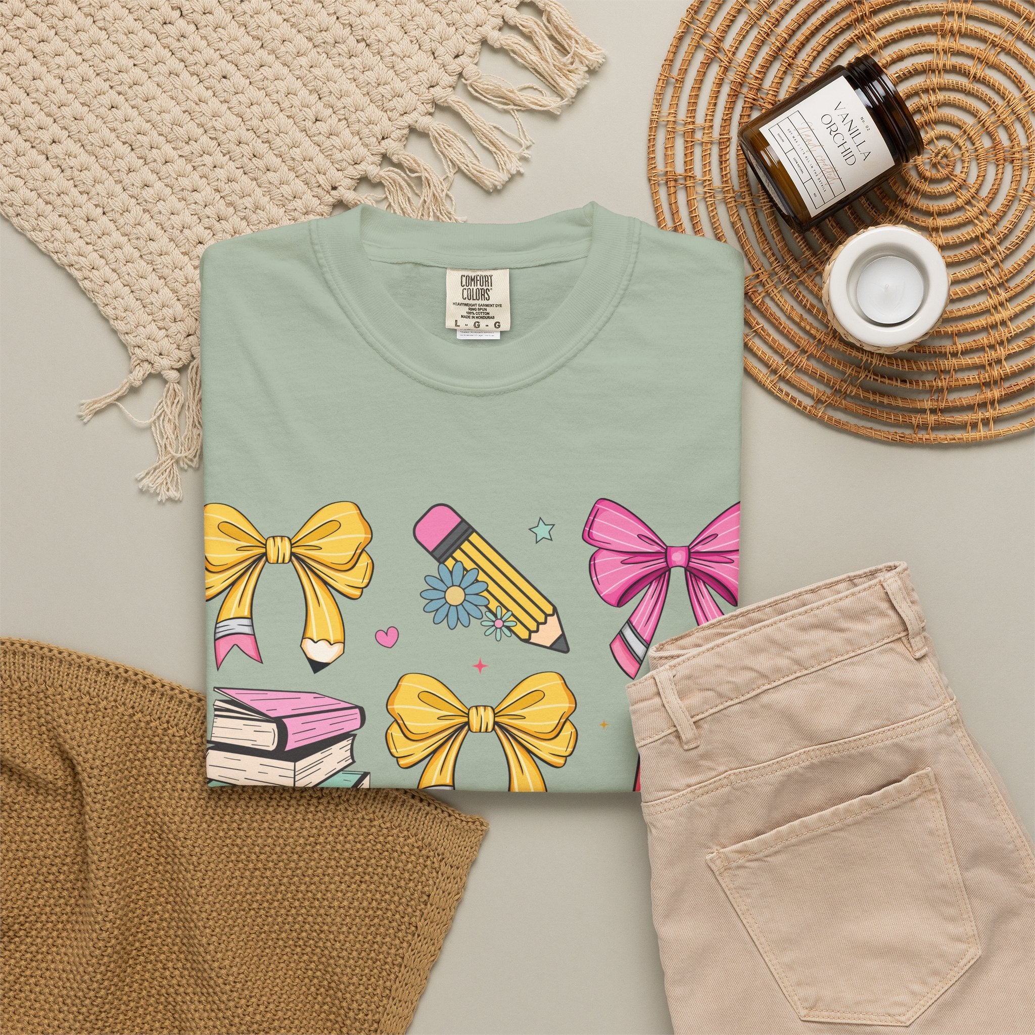 Teacher Appreciation Cute Icons T-Shirt — Bows, Books & Apple Graphic Tee